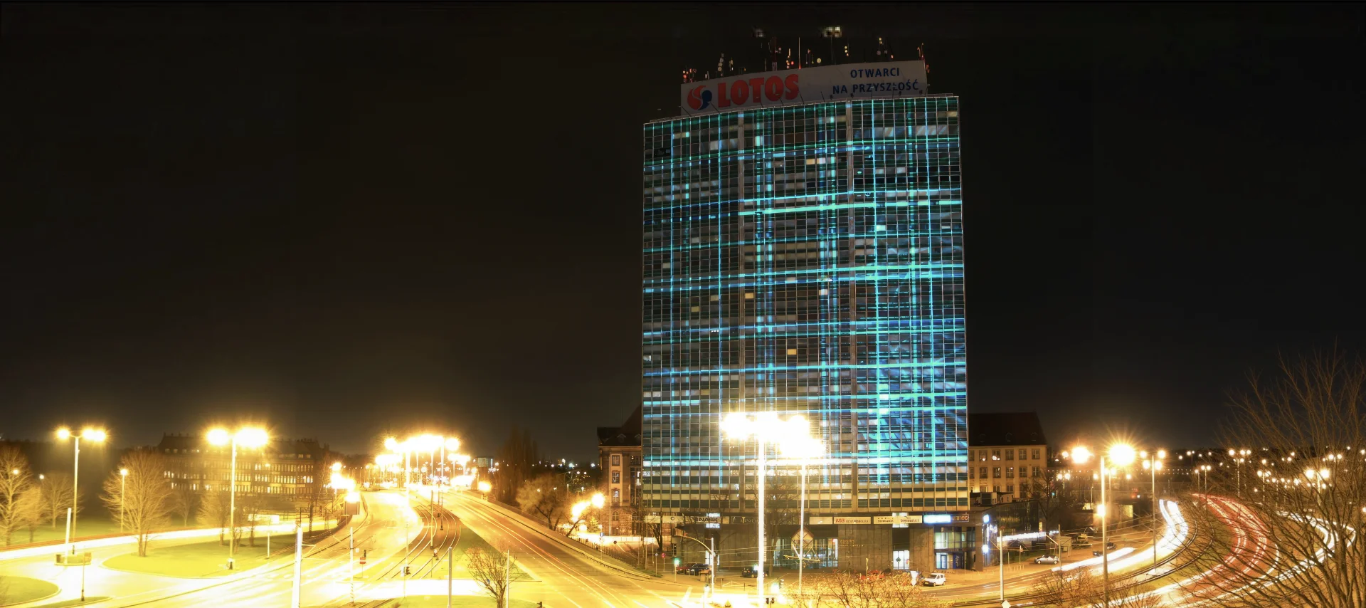 Narracje Festival: Projection mapped light sculpture